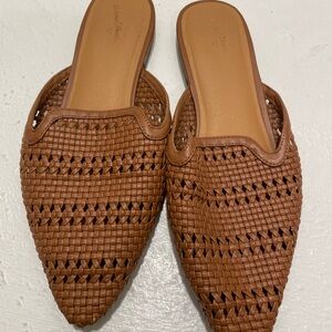Woven Pointed-Toe Slip-On Mule in Tan